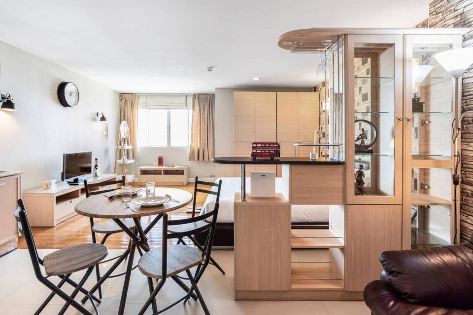 Nara Suite Residence Bangkok Exteriör bild